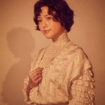 「みなさんに素敵な作品をお届けできることを祈って・・・」―川島海荷が出演の舞台『アンナ・カレーニナ』ビジュアルをインスタグラムで公開