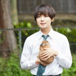 『この子は邪悪』〈本編映像＆場面写真〉解禁！南沙良演じる花の前に現われた、逃げたウサギを抱いている大西流星演じる純…