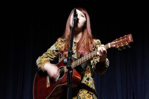 GLIM SPANKY（松尾レミ）