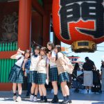 『ゼンブ・オブ・トーキョー』日向坂46 四期生が浅草を駆け巡る…！修学旅行気分が味わえる等身大な姿に注目の本編映像解禁