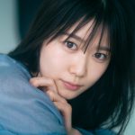 力強い眼差しで見つめる日向坂46 丹生明里が「blt graph.」表紙＆巻頭に登場