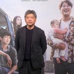 『ベイビー・ブローカー』凱旋記者会見に是枝裕和監督が登壇