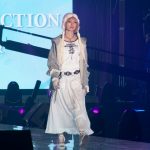 ━TGC  2026 S/S━　櫻坂46 藤吉夏鈴、クールな佇まいとカジュアルな装いでランウェイを彩る