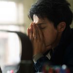 『フロントライン』「やれることは全部やる」――結城（小栗旬）と仙道（窪塚洋介）が激しく言葉を交わす緊迫のシーン〈本編映像〉解禁