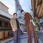 『ヘルドッグス』の“最強狂犬コンビ”・岡田准一×坂口健太郎が大阪名所極秘潜入