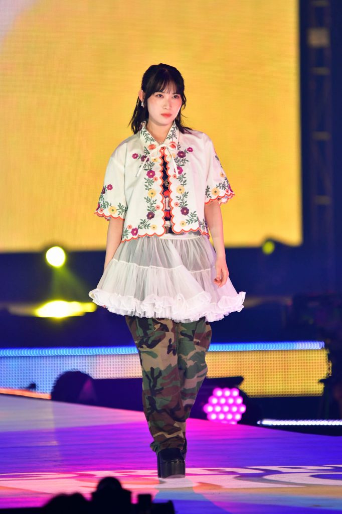 八木仁愛　撮影／蔭山勝也