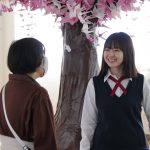 『ひらいて』〈メイキング映像＆写真〉解禁！山田杏奈のクランクアップに作間龍斗と芋生悠がサプライズ