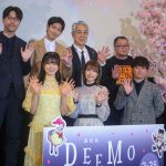 劇場版『DEEMO サクラノオト -あなたの奏でた音が、今も響く-』完成披露試写会にキャスト・監督らが登壇