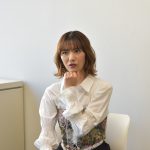 『犬、回転して、逃げる』宮澤佐江オフィシャルインタビュー「お手本となる人がいなかったから逆に自由にできた」シーンも