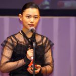 助演女優賞受賞の杉咲花“自分に出来る精一杯のものを出し切ることができた”―第26回日本映画批評家大賞授賞式