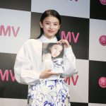 出口夏希、1st写真集発売に「20歳の瞬間を写真集にできたことがすごくうれしい」