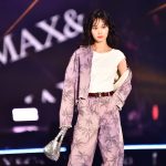━ガルアワ 2025 S/S━ 　山下美月、ガルアワトップバッターでランウェイに登場