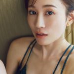 前田敦子 写真集『Beste』吸い込まれそうな瞳に魅了される至近距離の1枚――新カット公開