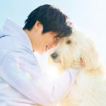 「ワン！」と鳴けない心優しい保護犬・ハウとちょっぴり気弱な青年・民夫の絆が紡ぐ感動作『ハウ』Prime Videoで見放題独占配信