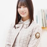 ソニー損保の自動車保険×「DinoScience 恐竜科学博」コラボCMに日向坂46・小坂菜緒が出演