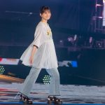 ━GirlsAward 2024 S/S━　日向坂46 小坂菜緒、キュートな笑顔でランウェイ