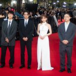━第38回東京国際映画祭━ レッドカーペットに『恋愛裁判』齊藤京子、倉悠貴、深田晃司監督らが登場