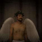 『アジアの天使』で芹澤興人が演じる“摩訶不思議な天使”〈ビジュアル&メイキング写真〉解禁