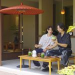 『旅するSnow Man / 完全版』向井康二＆ラウールが静岡旅でご当地グルメ盛りだくさん　お互いの活動について語り合う場面も